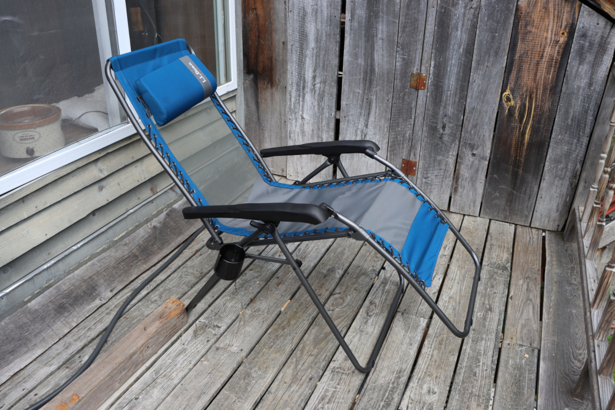 My new zero-grav deck chair.