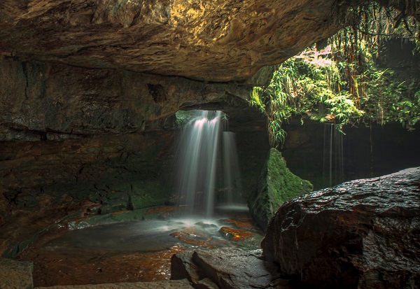 grotto.jpg